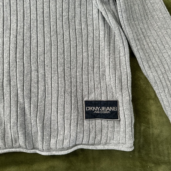 DKNY Vintage Light Gray Ribbed Roll Neck Women's Sweater - Picture 4 of 4